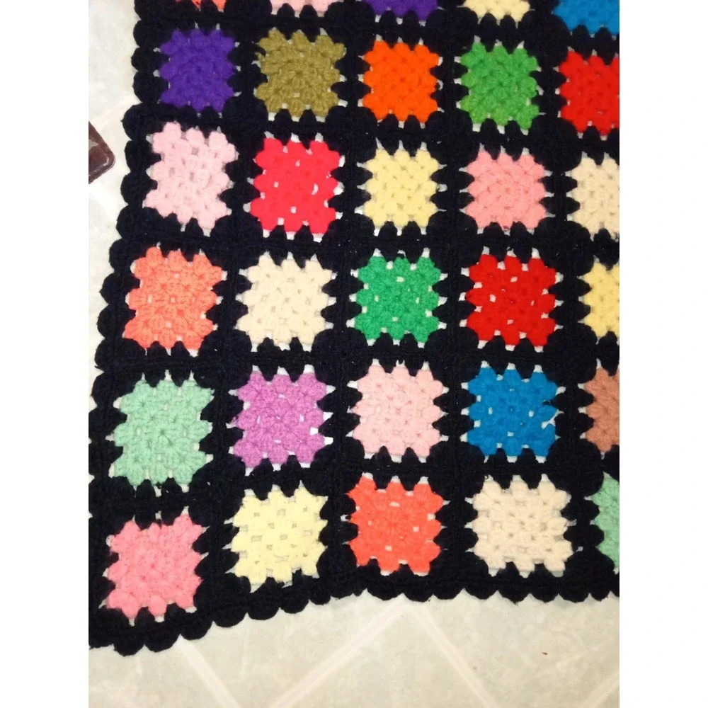 Vintage Handmade Crochet Granny Square Afghan Blanket Multi-Color Black Trim‎